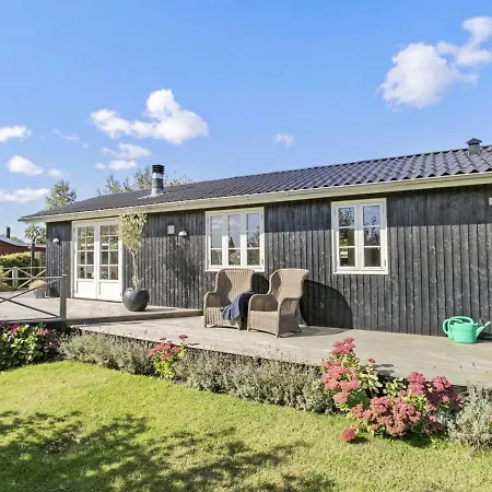 Sinika - 400m From The Sea In Se Jutland By Interhome