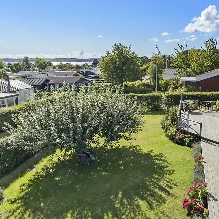 Holiday home Sinika - 400m From The Sea In Se Jutland By Interhome